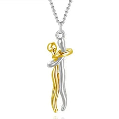 New Personality Fashion Couple Hug Slippable Pendant Necklace for Women Men Charm Collar Jewelry Creativity Anniversary Gift